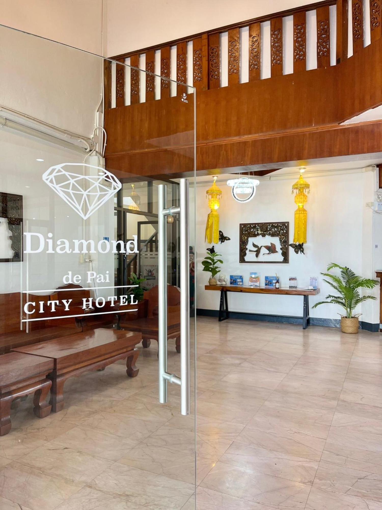 Diamond de pai Hotel Buitenkant foto