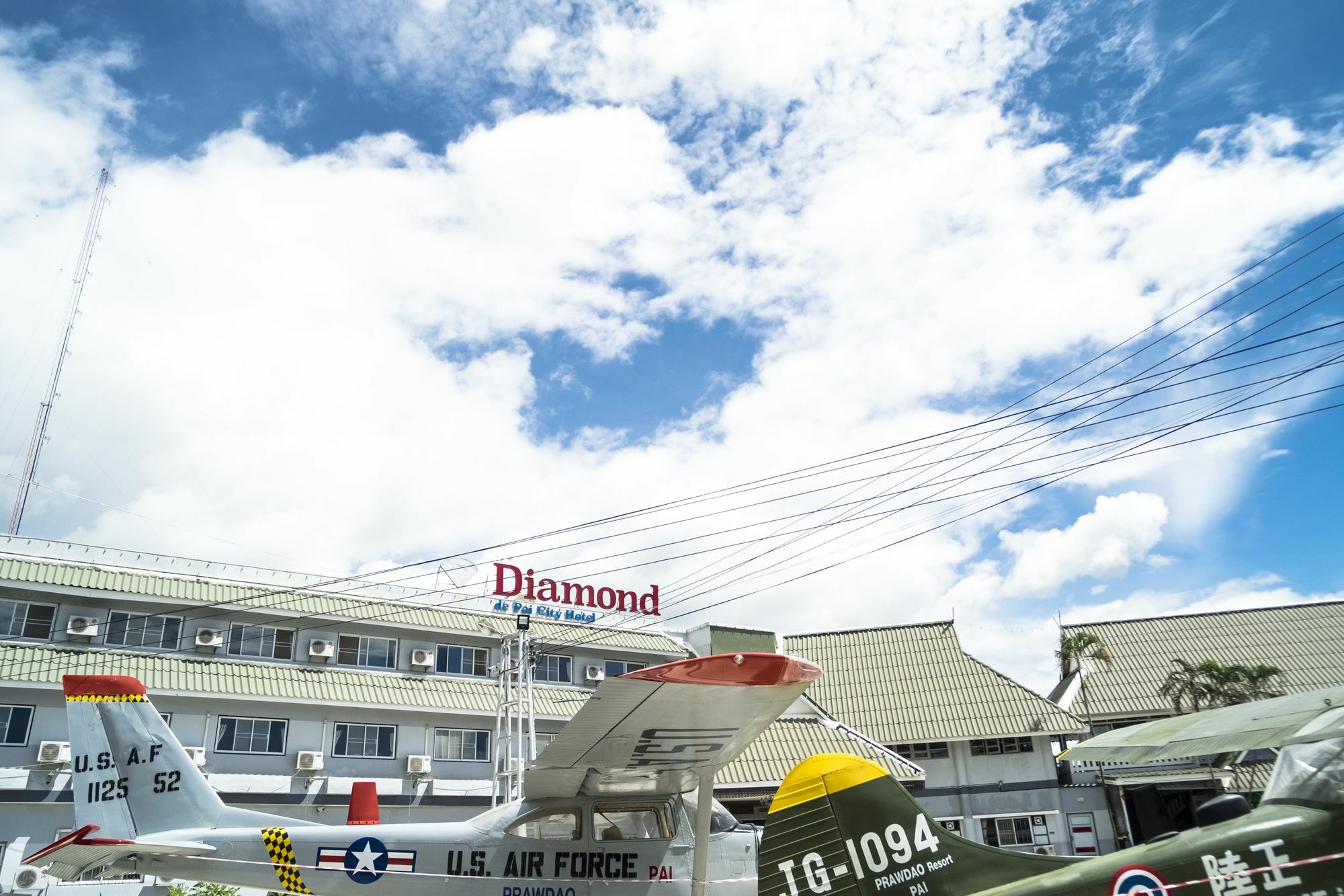 Diamond de pai Hotel Buitenkant foto